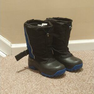 Snow Boots